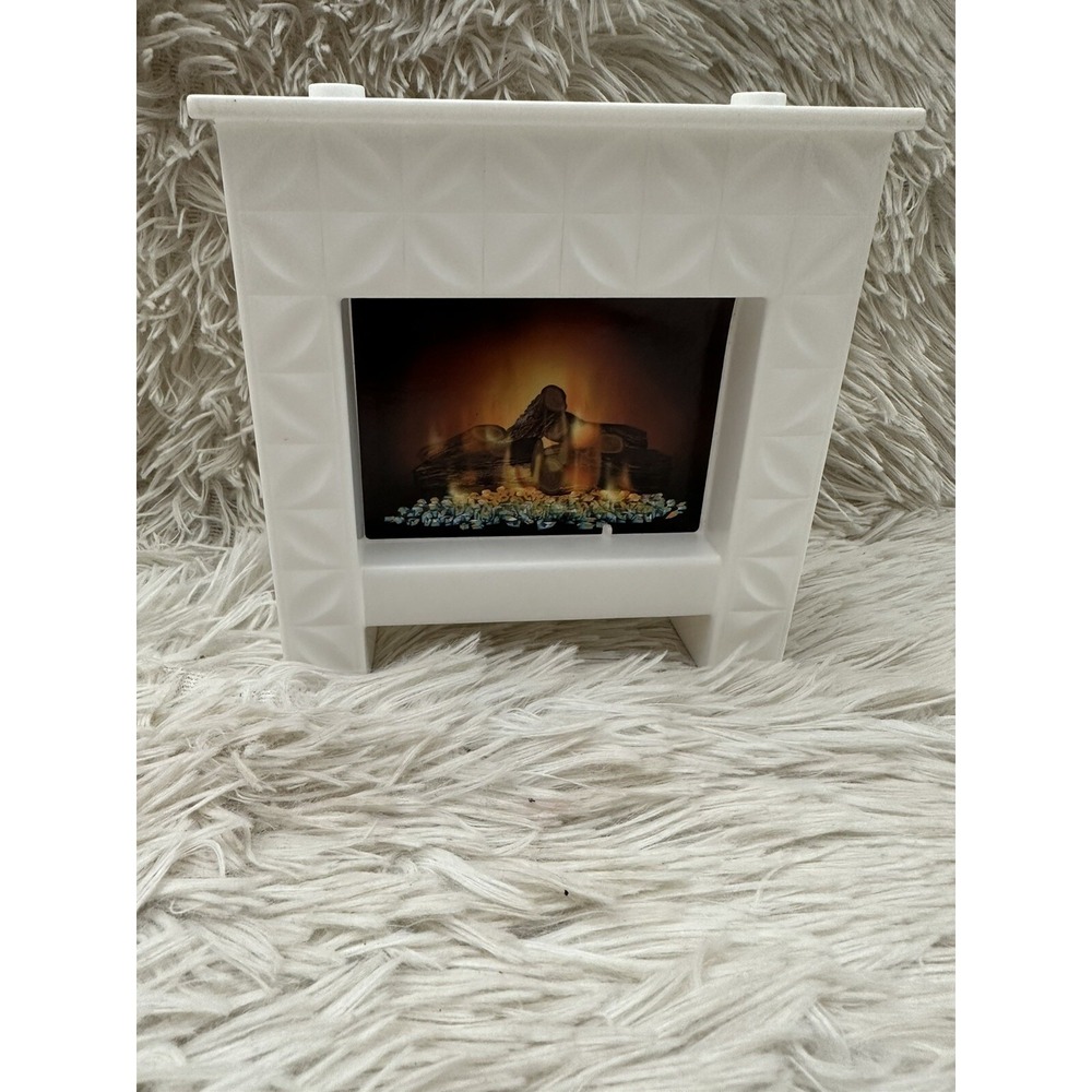 2018 Mattel Barbie Dream House 360 Fireplace & Bookshelf FHY73 Replacement Part